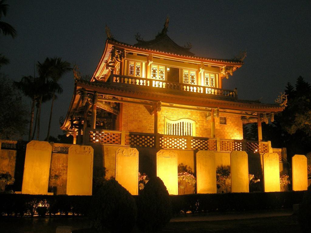 Cambridge Tainan Hotel Exteriér fotografie
